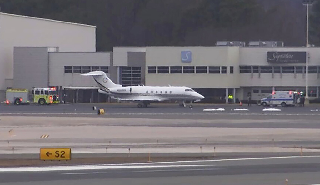 Jet pitched wildly, killing 1, amid cockpit warnings: NTSB | News, Sports, Jobs - Vimarsana News